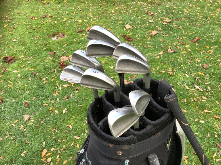 ⛳️ MENS FULL SET OF GOLF ⛳️ CLUBS + PUTTER & CART BAG 💼 RIGHT HANDED (NEW GRIPS!)