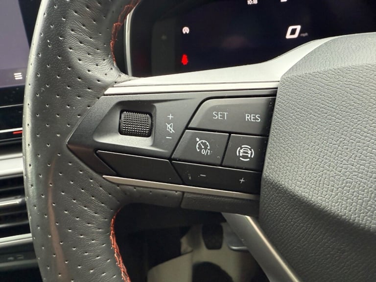  SEAT Leon 1.5 TSI EVO 150 FR 5dr - APPLE CAR PLAY - CRUISE - BLUETOOTH -