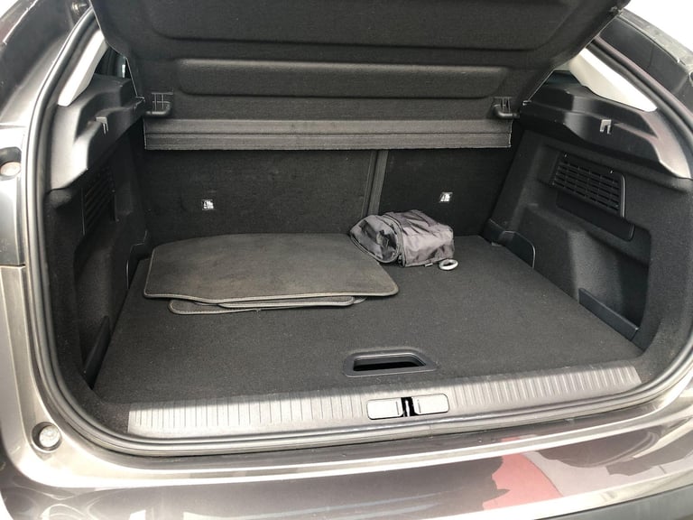 2021 Citroen e-C4 50kWh Shine Auto 5dr HATCHBACK Electric Automatic