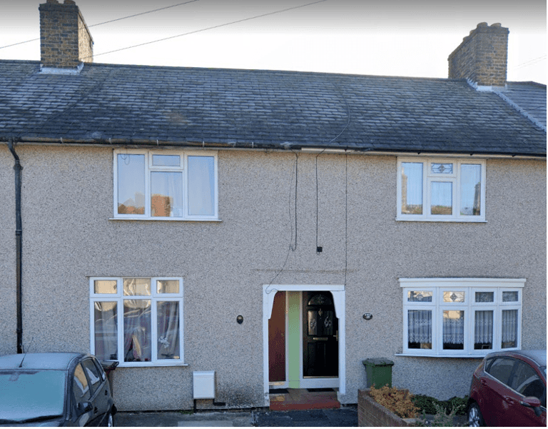 2 bedroom house in Dagenham on Clementhorpe Road