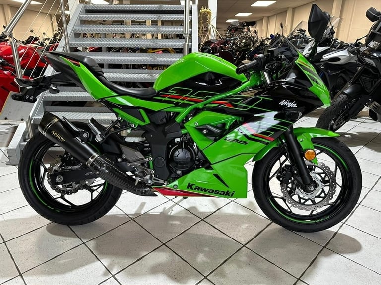 Kawasaki Ninja 125 Performance 2024