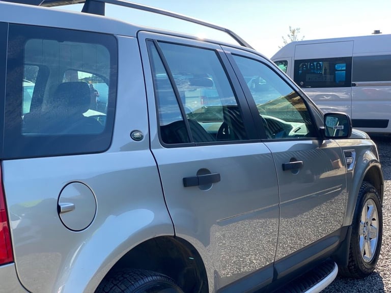 2009 Land Rover Freelander 2 2.2 TD4 GS Auto 4WD Euro 4 5dr ESTATE Diesel Automatic