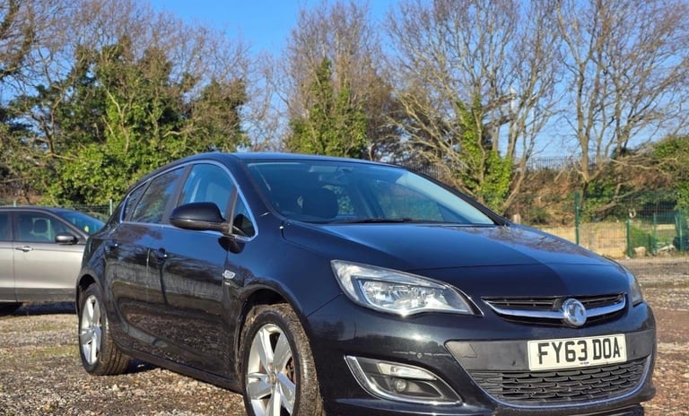 image for Vauxhall, ASTRA, Hatchback, 2013, Semi-Auto, 1598 (cc), 5 doors