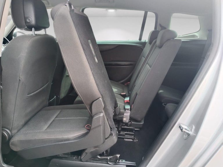 2014 Vauxhall Zafira Tourer 2.0 CDTi SRi Auto Euro 5 5dr Diesel
