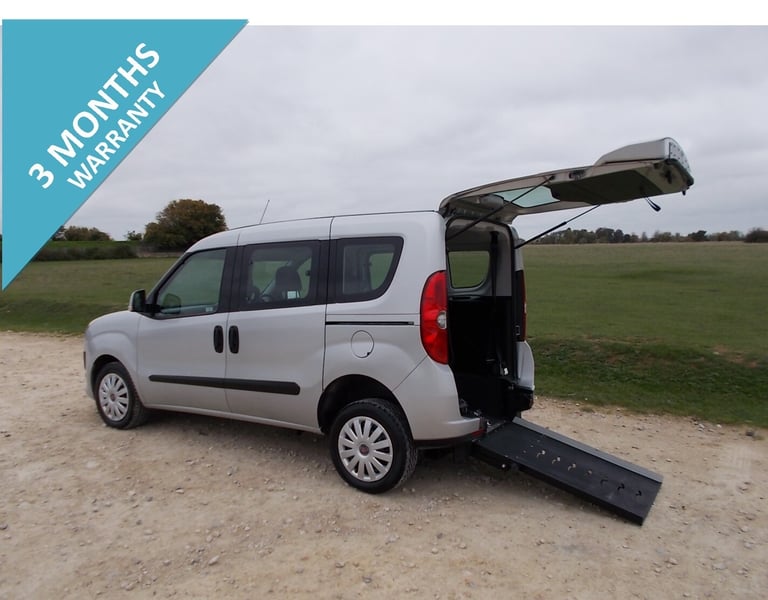 image for 2012 FIAT DOBLO AUTO WHEELCHAIR ACCESSIBLE DISABLED MOBILITY CAR