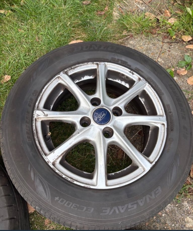 15” 4x108 Ford fiesta zetec ecoboost twin spoke alloy wheels alloys with tyres Mk8