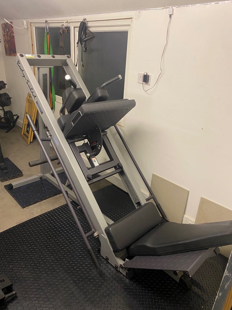 image for BodySolid leg press & hack squat machine RRP: £1389.99
