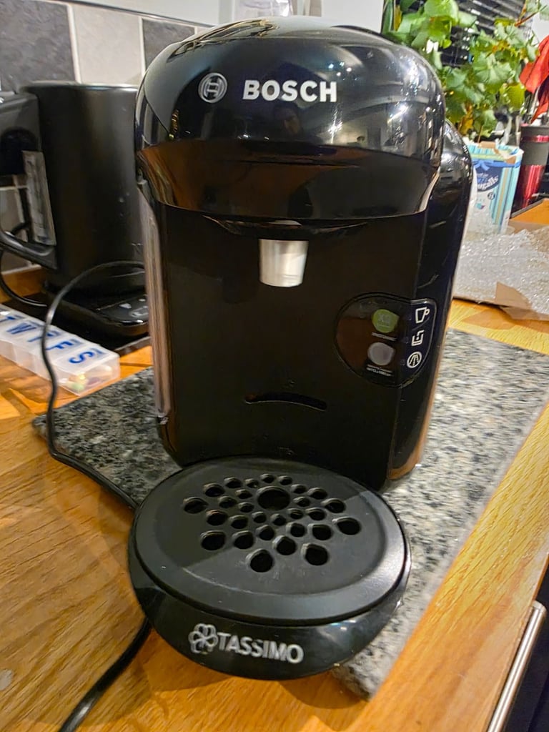 image for Bosch Tassimo Vivy 2 black Coffee Pod Machine. Auto Hot Drink Chocolate expresso Latte Barista maker