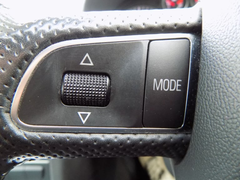 2013 Audi A3 1.6 TDI Sport 5dr HATCHBACK Diesel Manual