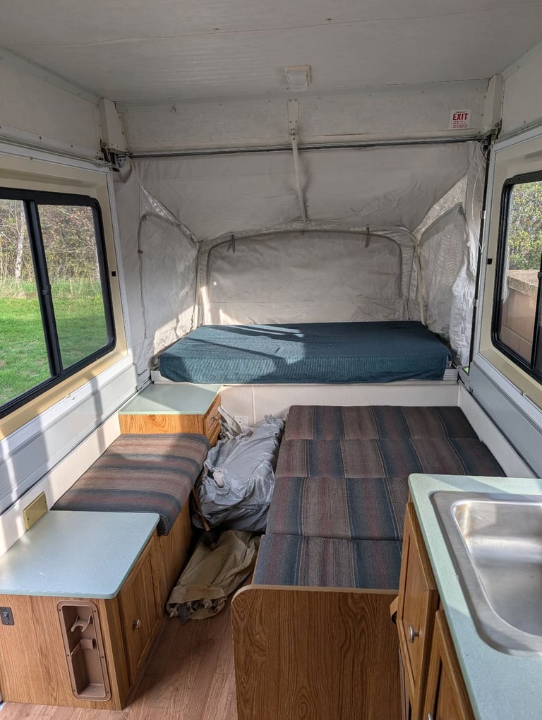 Coleman CapeCod folding camper 