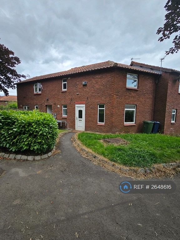 image for 3 bedroom house in Caradoc Close, Washington, NE38 (3 bed) (#2648616)