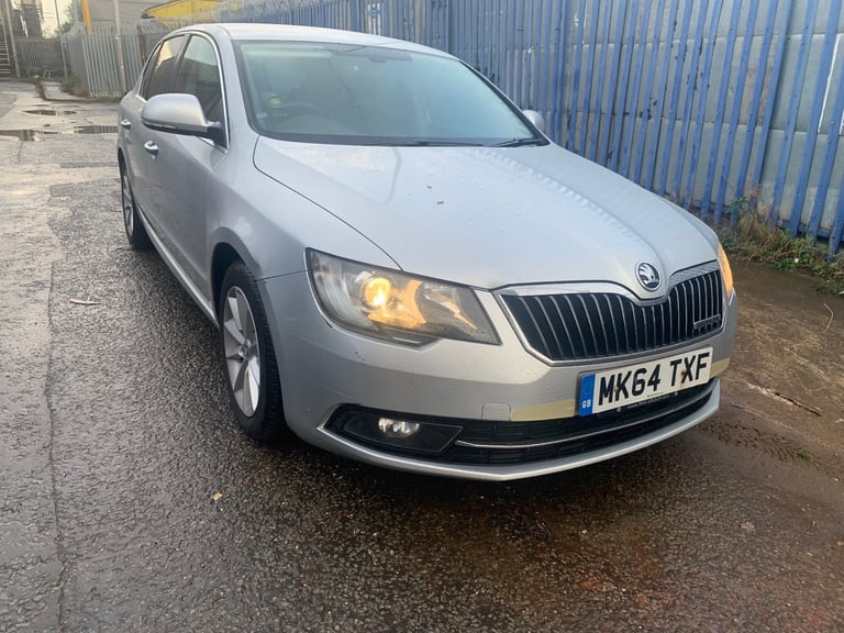 image for Skoda, SUPERB, Hatchback, 2014, Manual, 1598 (cc), 5 doors