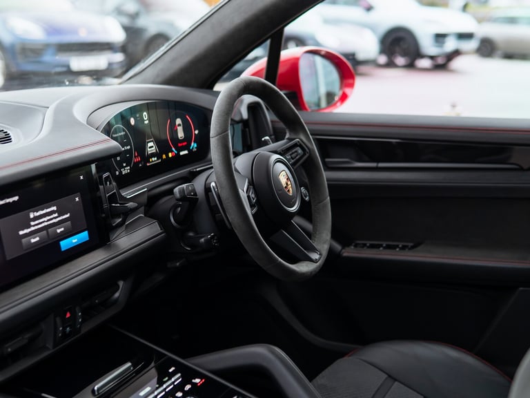 2024 Porsche Cayenne 4.0T V8 GTS SUV 5dr Petrol TiptronicS 4WD Euro 6 (s/s)