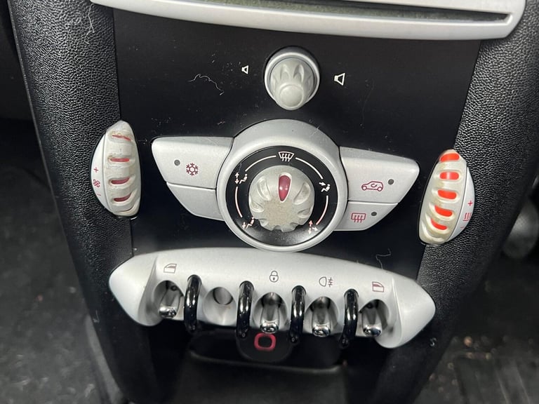 2009 MINI Hatch 1.4 One 3dr HATCHBACK Petrol Manual
