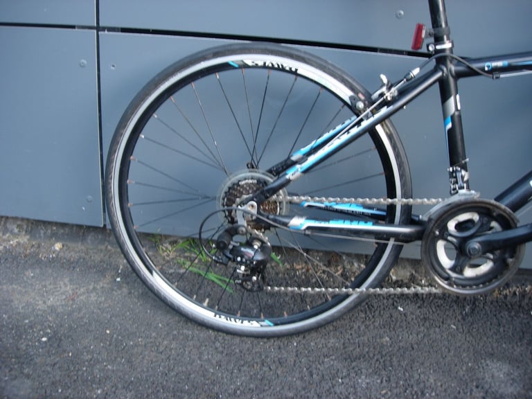 Junior Racing/ Road Bike by Dawes, black, Good Condition, JUST SERVICED, CHEAP PRICE!!!!!!!!!!!!!!!