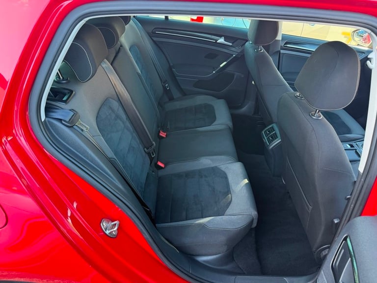 2015 Volkswagen Golf GT TDI BLUEMOTION TECHNOLOGY HATCHBACK Diesel Manual