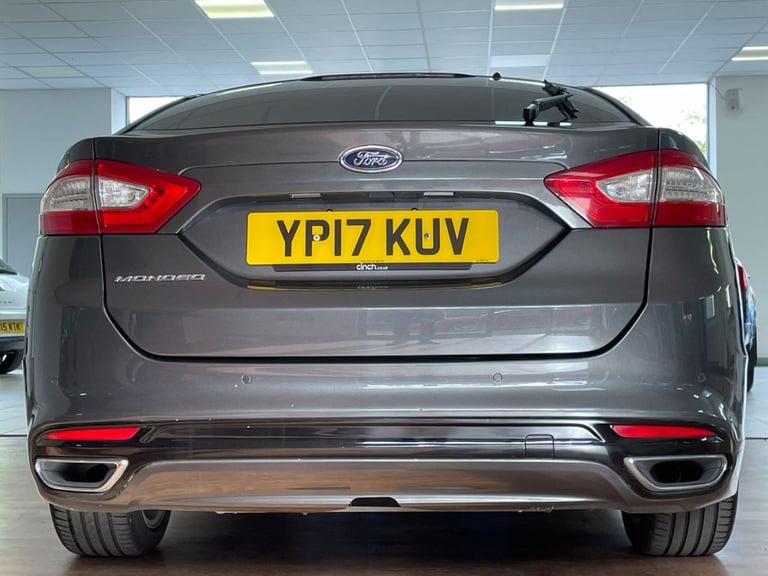 2017 Ford Mondeo 2.0 TDCi Titanium Hatchback 5dr Diesel Manual Euro 6 (s/s) (180 ps) Hatchback Di...