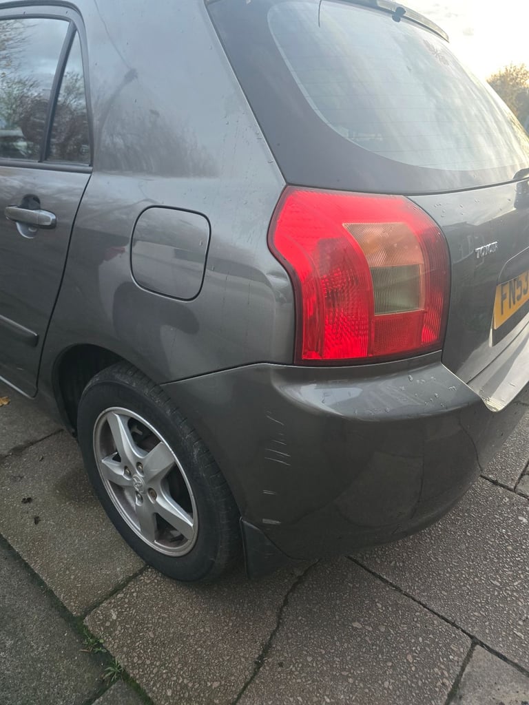 Toyota, COROLLA, Hatchback, 2004, Manual, 1398 (cc), 5 doors