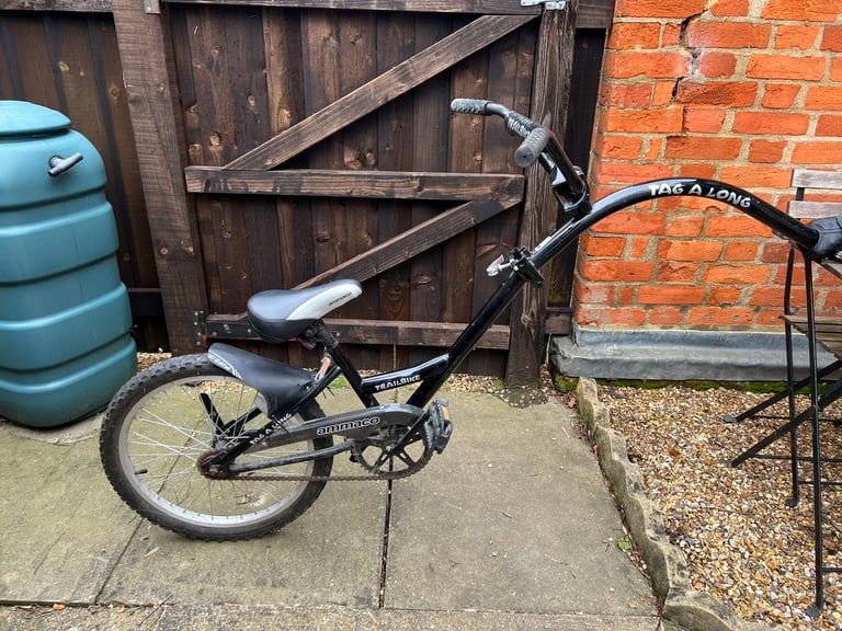 Tag along clearance bike gumtree