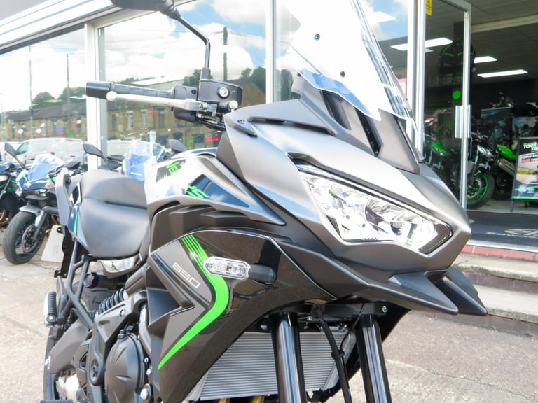 KAWASAKI VERSYS 650 2025