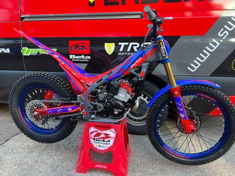 2025 Beta EVO Factory 2T 300cc Trials Bike - Top Spec Off-Road Clubman Expert