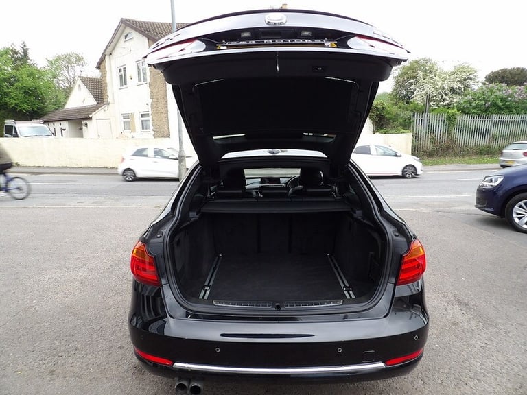 2013 BMW 3 Series 328i Luxury 5dr Step Auto HATCHBACK PETROL Automatic