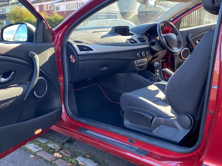 Renault, MEGANE, Coupe, 2010, Manual, 1461 (cc), 3 doors