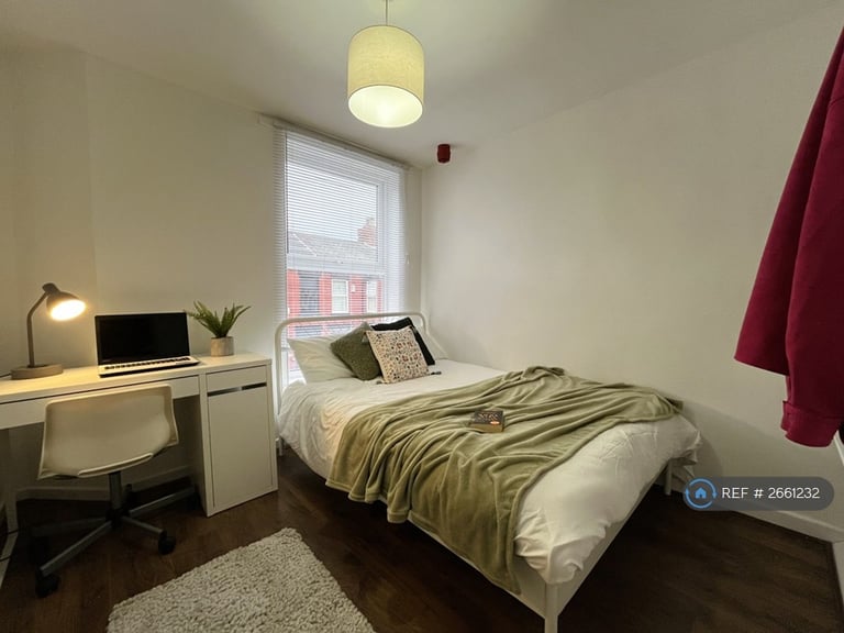 5 bedroom house in Blantyre Road, Liverpool, L15 (5 bed) (#2661232)