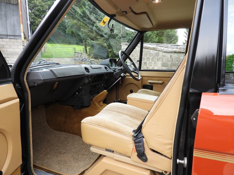 1982 RANGE ROVER CLASSIC 3-5 V8 EARLY 4 DOOR ONLY 42,000 MILES ORIGINAL !!!!