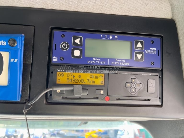 2017 (17) MERCEDES-BENZ AROCS 3240K TIPPER