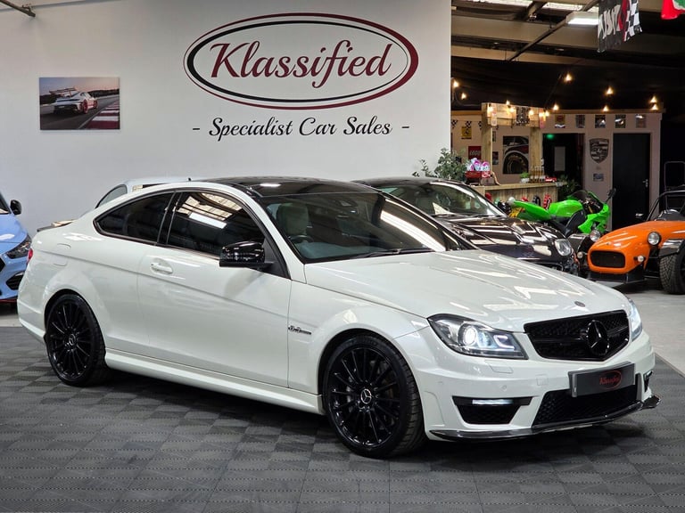 2012 Mercedes-Benz C Class 6.3 C63 V8 AMG Edition 125 SpdS MCT Euro 5 2dr COUPE Petrol Automatic