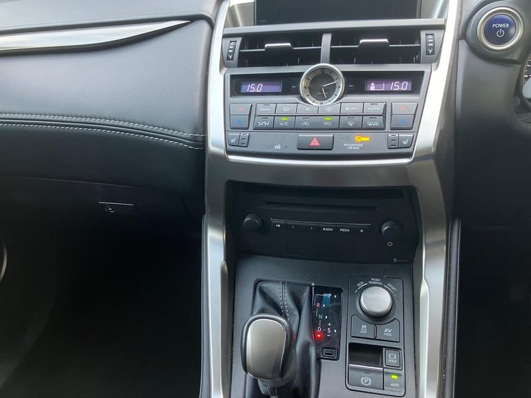 2015 Lexus NX 2.5 300h Luxury E-CVT 4WD Euro 6 (s/s) 5dr Hybrid