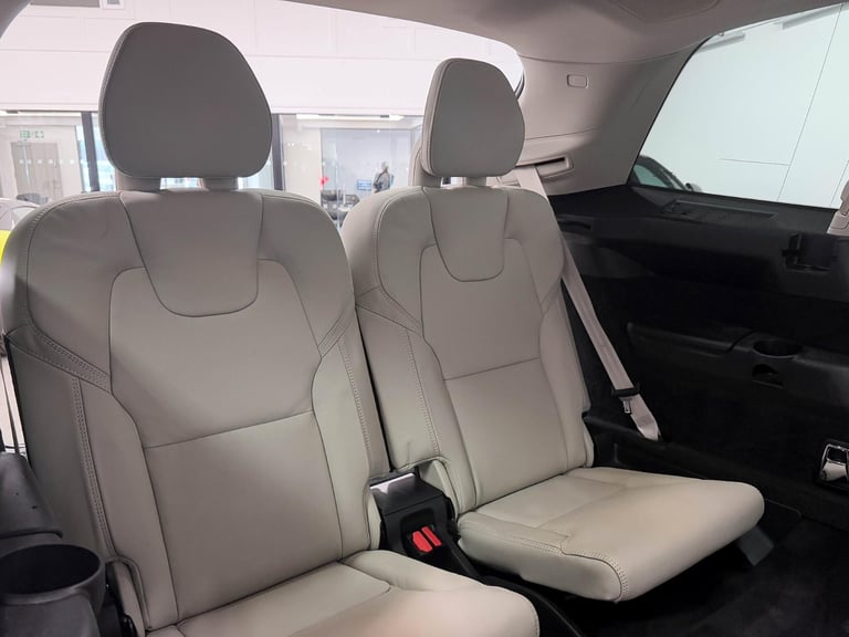 2021 Volvo XC90 recharge-inscription-pro T8 AWD (390 hp) Auto ESTATE Petrol/Electric Hybrid Autom...
