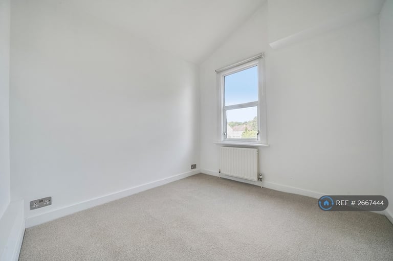 4 bedroom house in Ridley Road, Bromley, BR2 (4 bed) (#2667444)