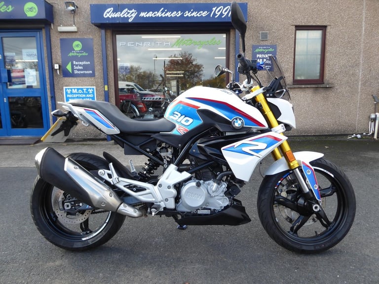 BMW G 310 R - 2017 - 10,381 Miles at Penrith Motorcycles 