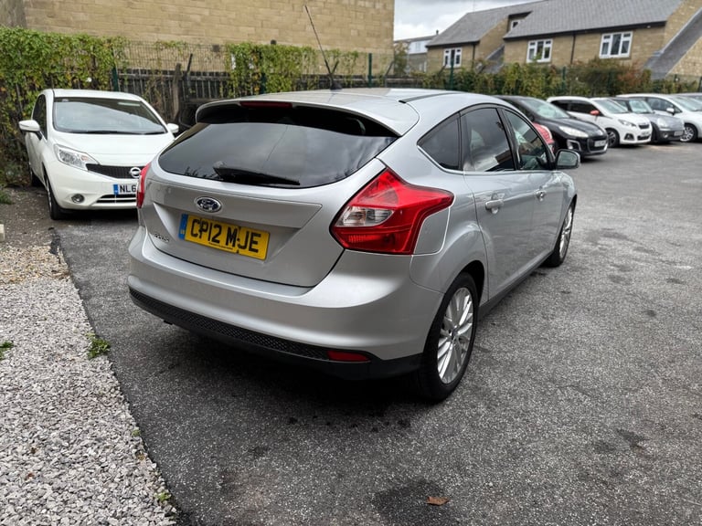 2012 Ford Focus 1.6 Zetec 5dr HATCHBACK Petrol Manual