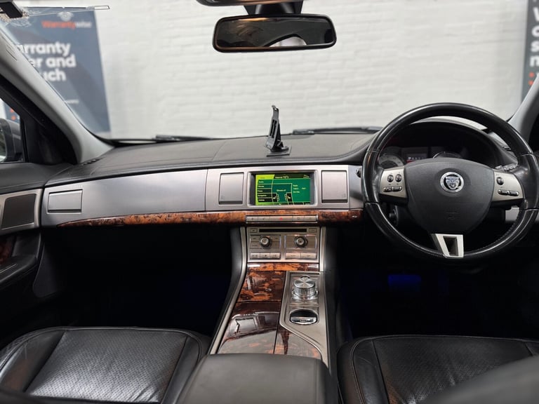 2009 Jaguar XF 3.0d V6 Premium Luxury 4dr Auto SALOON Diesel Automatic