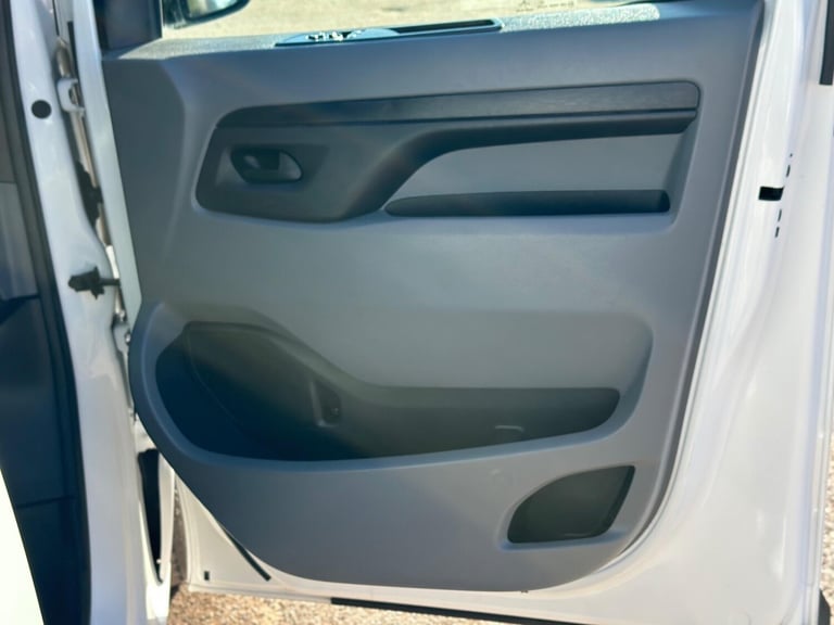 2021 Vauxhall Vivaro 2900 1.5d 100PS Edition H1 Van PANEL VAN DIESEL Manual