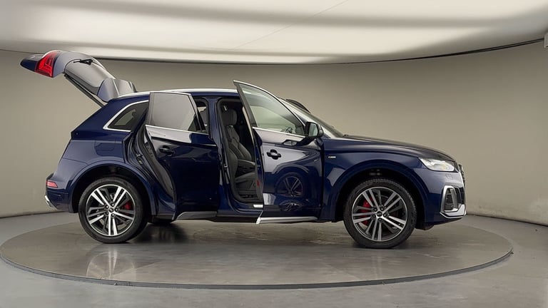 2021 Audi Q5 2.0 TFSI 45 S line SUV 5dr Petrol S Tronic quattro Euro 6 (s/s) (265 ps) SUV Petrol ...