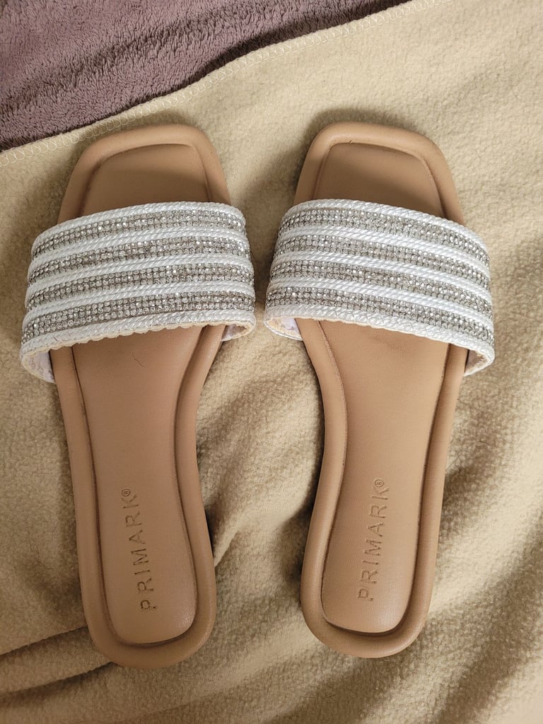 image for Pretty Sandals