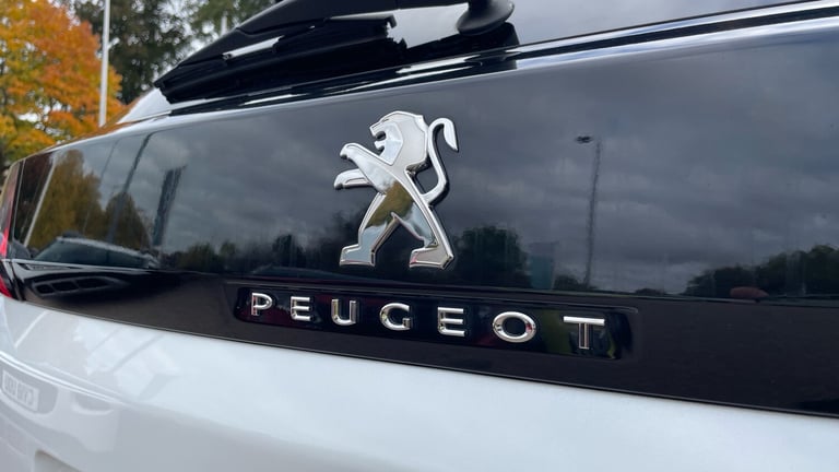 2023 Peugeot 3008 1.2 PureTech GT SUV 5dr Petrol EAT Euro 6 (s/s) (130 ps) SUV Petrol Automatic