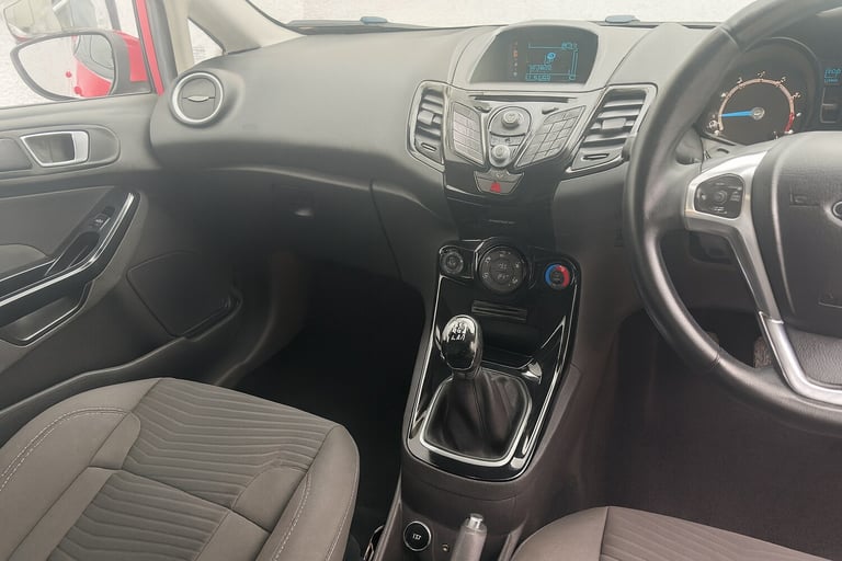 2014 Ford Fiesta 1.25 82 Zetec 3dr HATCHBACK Petrol Manual