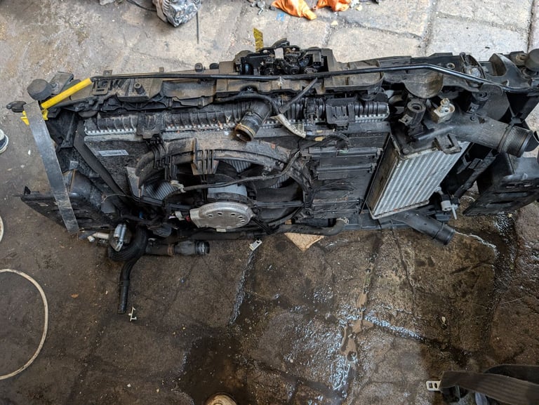 FORD FIESTA FULL LANDING PANEL 19 PLATE ECO BOOST AUTOMATIC WILL ALL RADIATORS