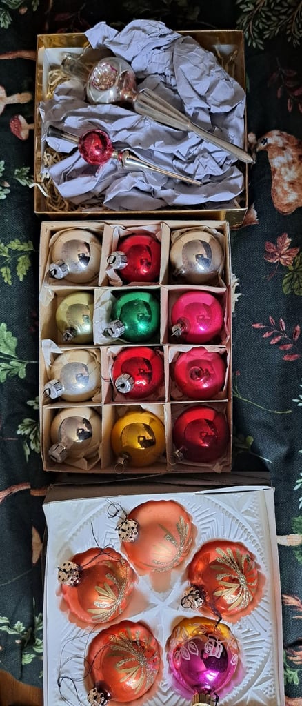 Vintage Christmas Glass Baubles. 