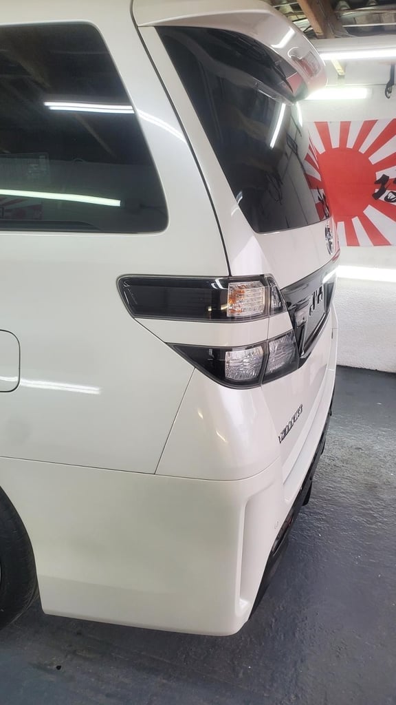 Toyota vellfire GS 2.4 auto japanese import 45k mile 4.5 grade 2014 
