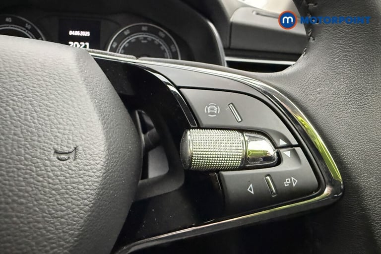 2023 Skoda Kamiq 1.0 TSI 95 SE 5dr SUV Petrol Manual