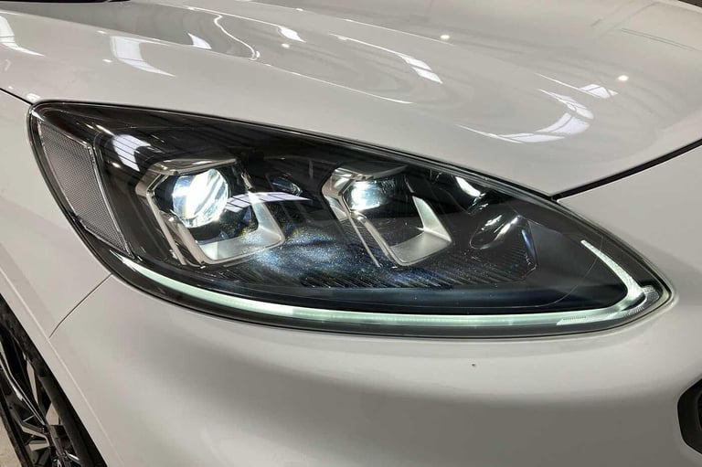 2020 Ford Kuga 1.5T EcoBoost ST-Line X First Edition Euro 6 (s/s) 5dr HATCHBACK Petrol Manual