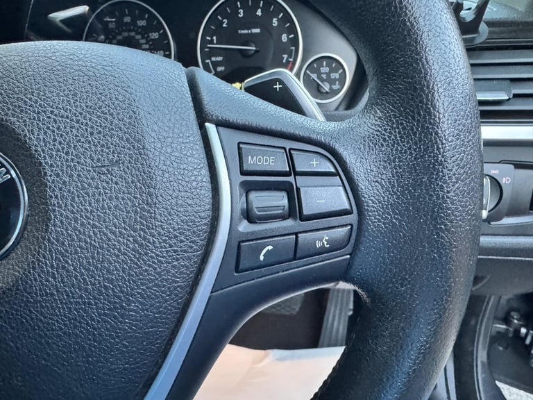 2014 BMW 4 Series 435i Luxury 2dr Auto COUPE Petrol Automatic