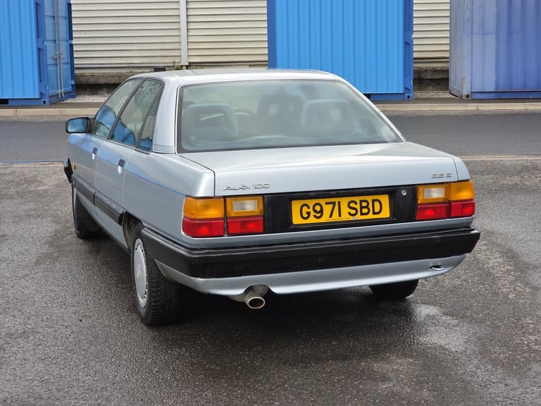 1990 Audi 100 2.3E 4dr SALOON Petrol Manual