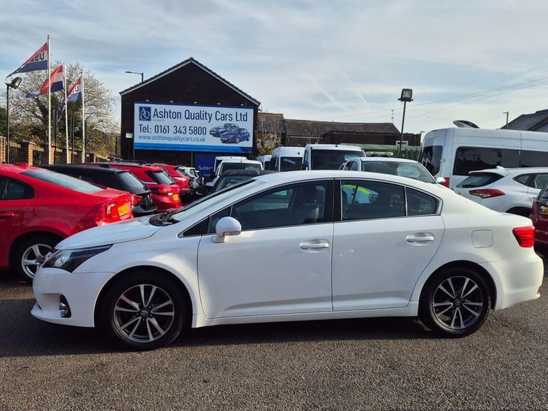 image for 2013 Toyota Avensis 2.0 D-4D Icon Euro 5 4dr Saloon Diesel Manual